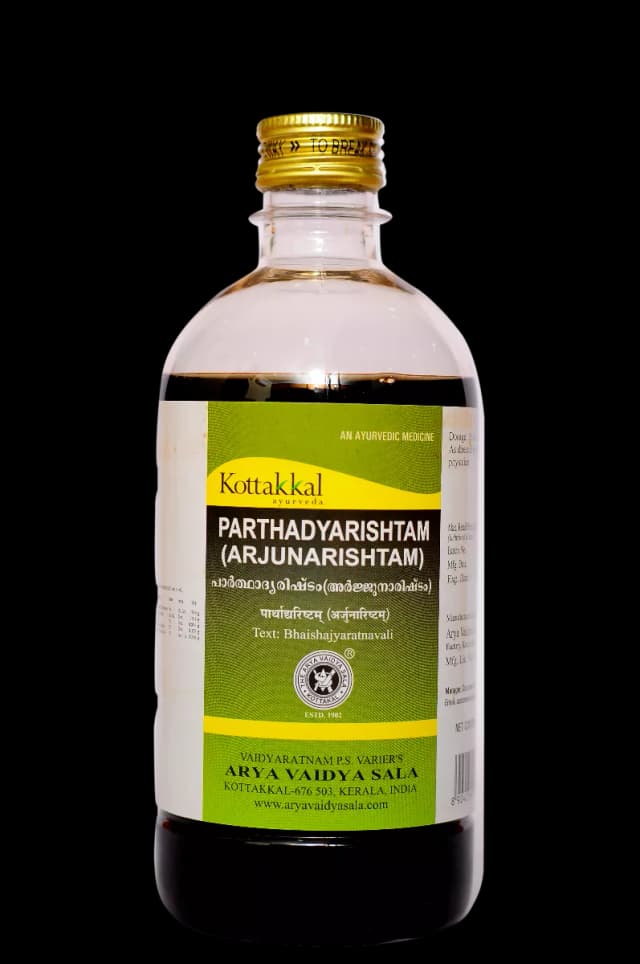 /media/products/kottakkal-avs-parthadyarishtam-450-ml-1.webp