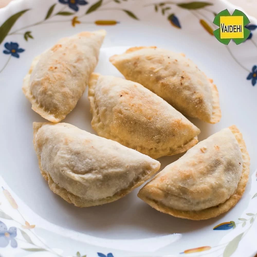 Buy Vaidehi Foods Premium Karanji-(Dry Coconut) Online - OLRAA Indian Snacks